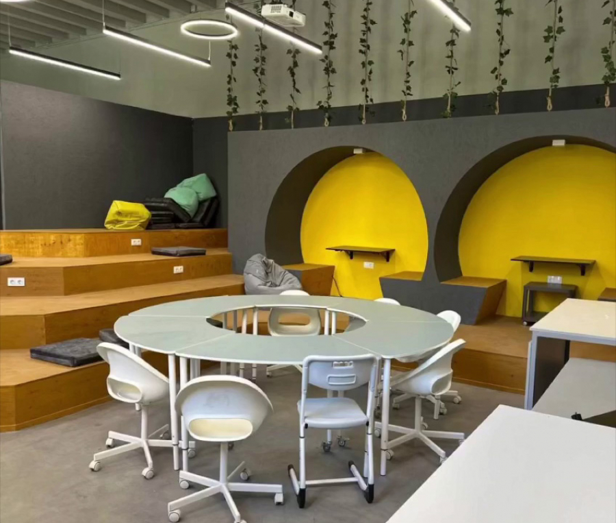 Амедицинатә класс цәыббрамза 1 инаркны аусура иалагоит Аҟәатәи актәи абжьаратә школ аҿы.