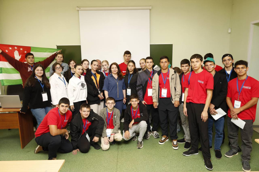 Абхазские школьники принимают участие в «Университетских сменах» в Москве и в Санкт-Петербурге